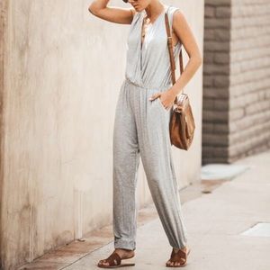 You Beauty Sleeveless Pocket Jumpsuit - Grey